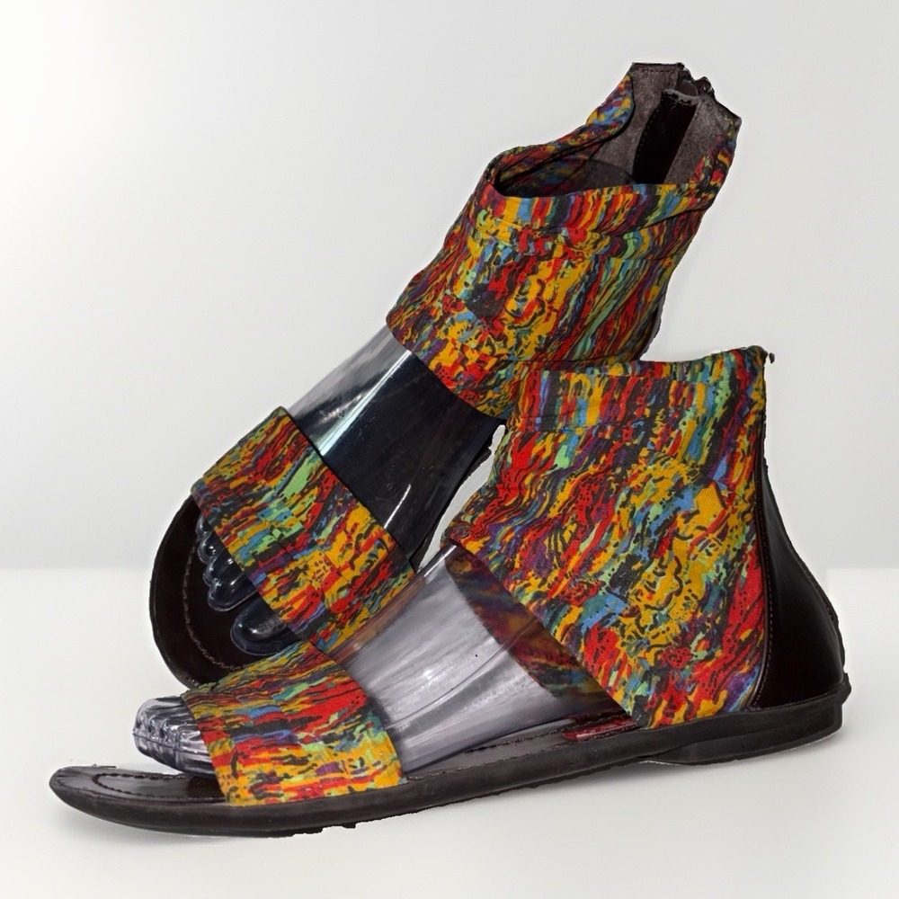 Vtg Unionbay Abstract Multi-Color Fabric Gladiator Sandals Size 9